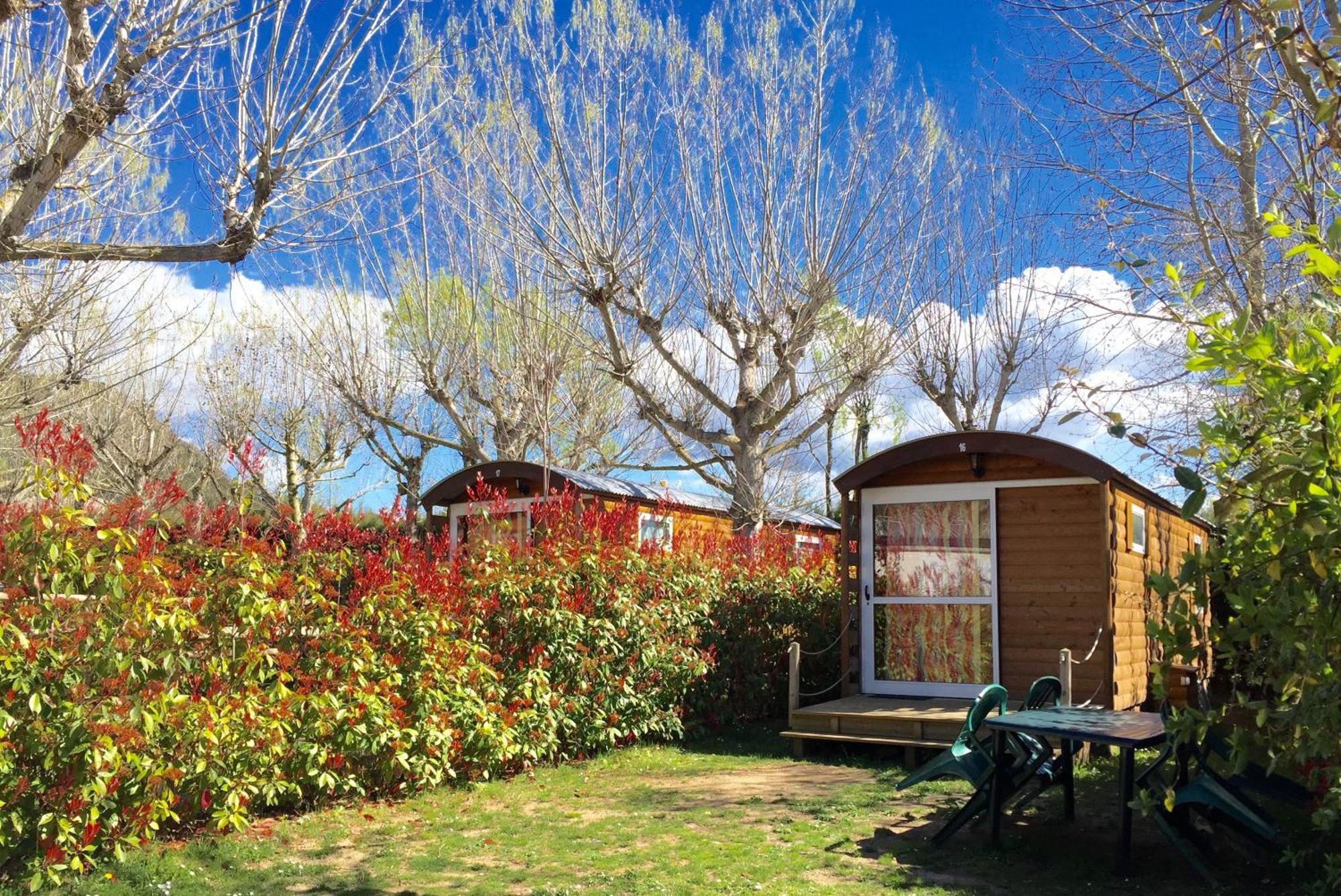 Bungalows - Camping El Solsones Solsona Exterior foto