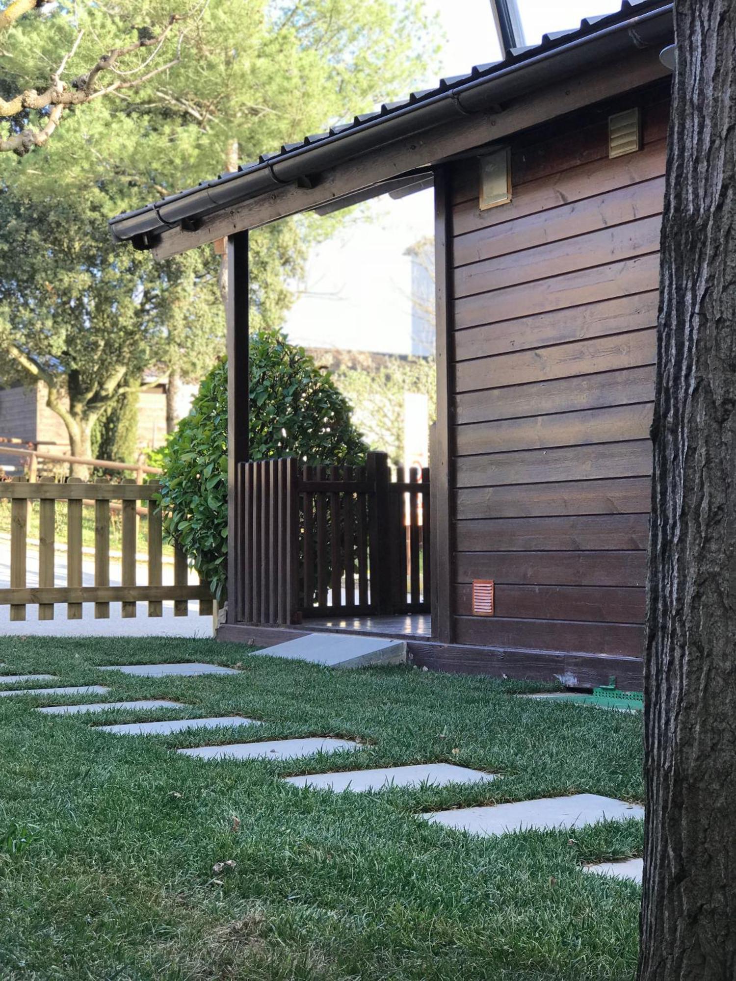 Bungalows - Camping El Solsones Solsona Exterior foto
